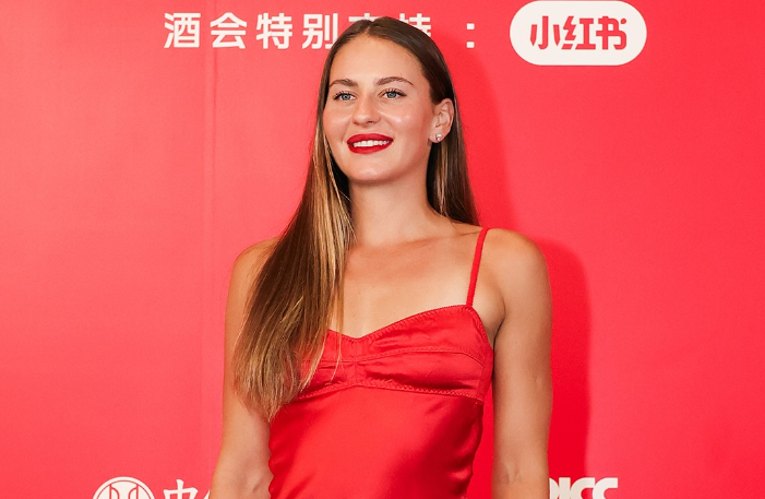 Marta Kostyuk belajar nikmati proses di WTA Tour 2025. Petenis Ukraina ini bangkit dari cedera dan temukan kebahagiaan sejati di tenis.