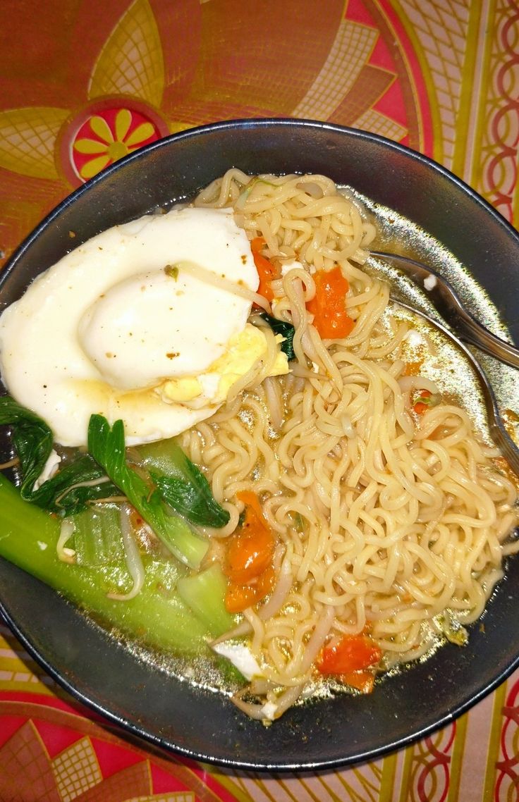 Mie instan