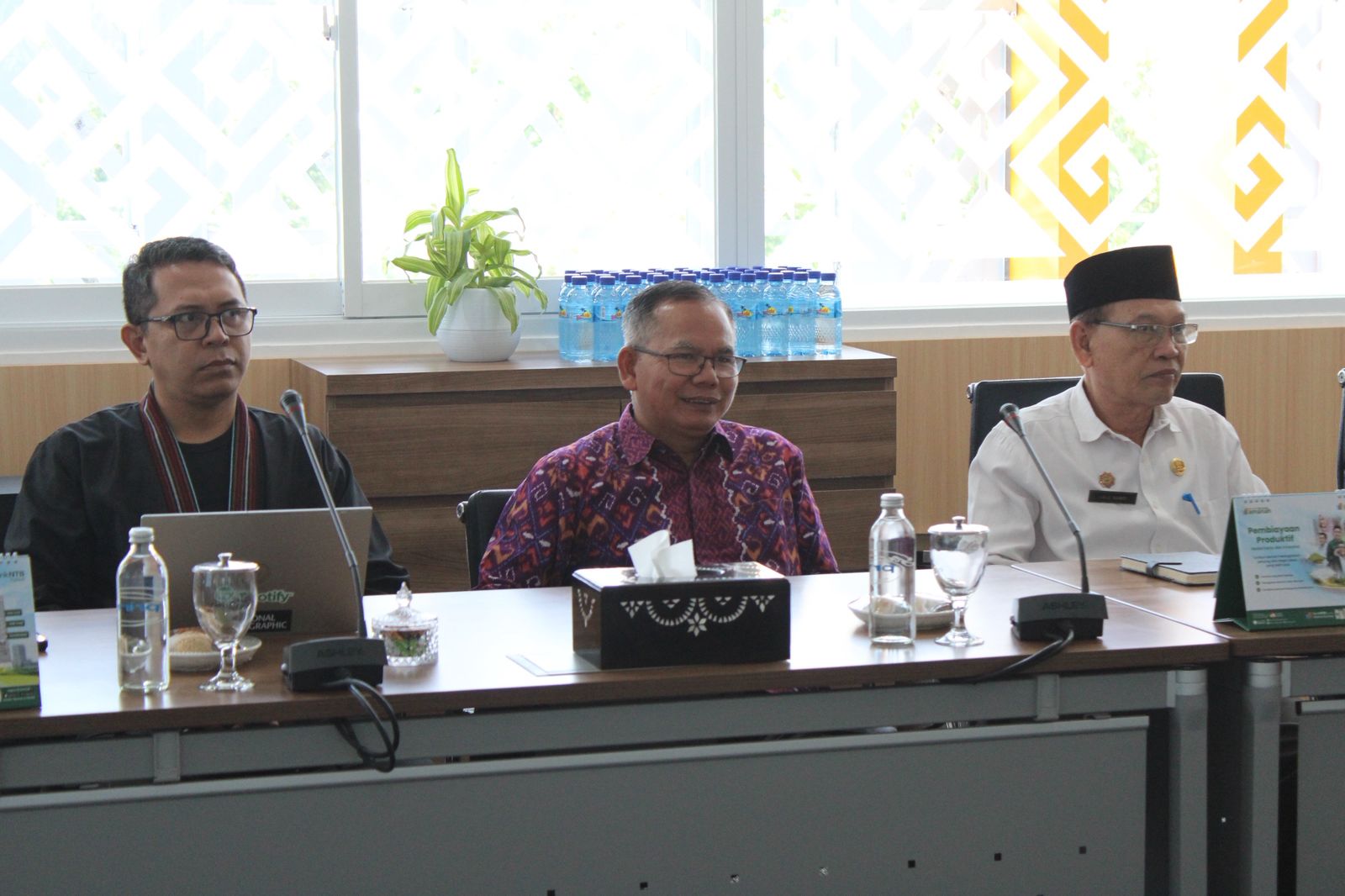 Melalui audiensi dan diskusi ini, BRIDA NTB diharapkan dapat berperan sebagai penghubung antara pemerintah, akademisi, dan lembaga riset.