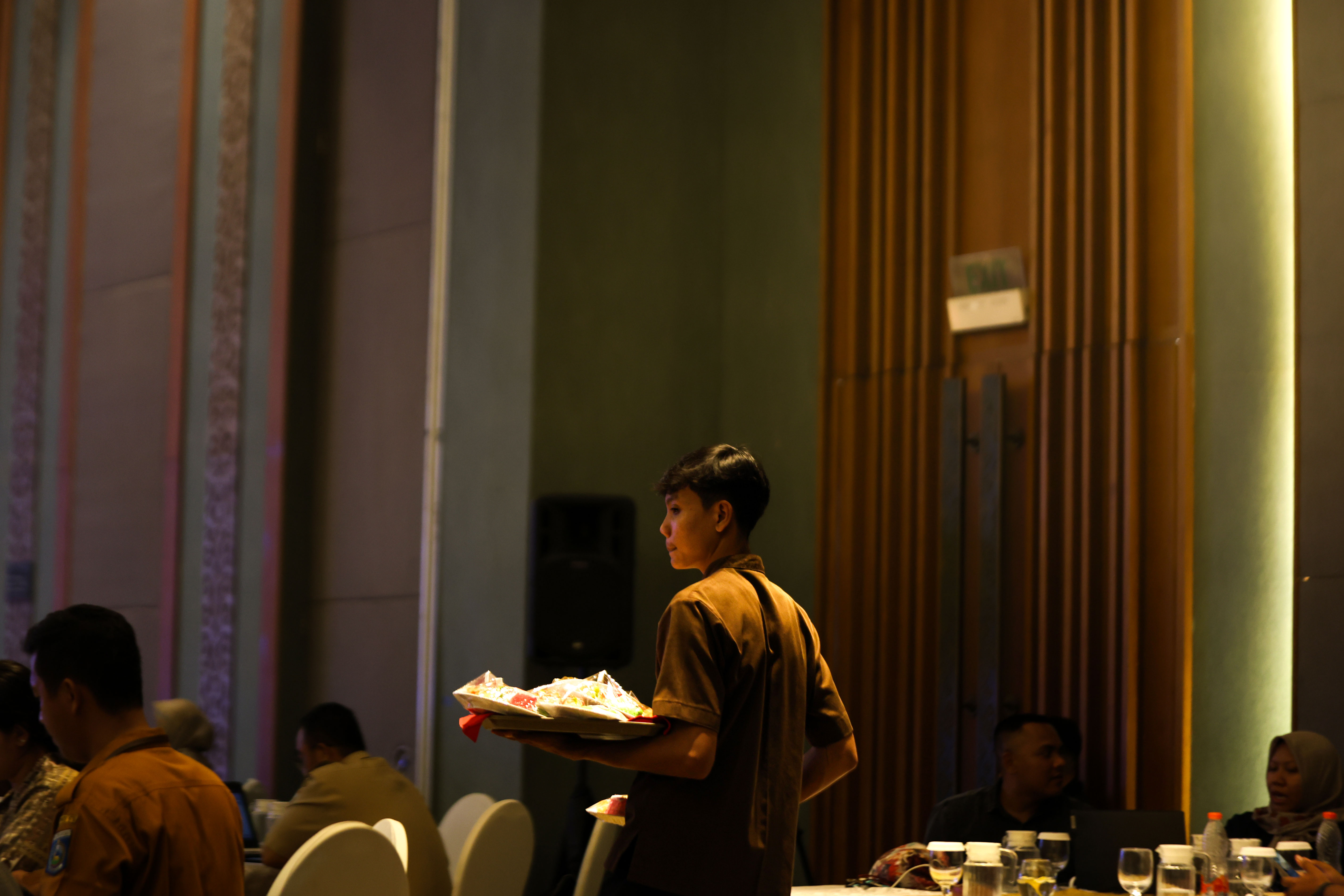 Salah satu pekerja di hotel Kota Mataram, KSPSI NTB optimis pemerintahan Presiden Prabowo Subianto akan memberikan formula pengupahan yang lebih baik.