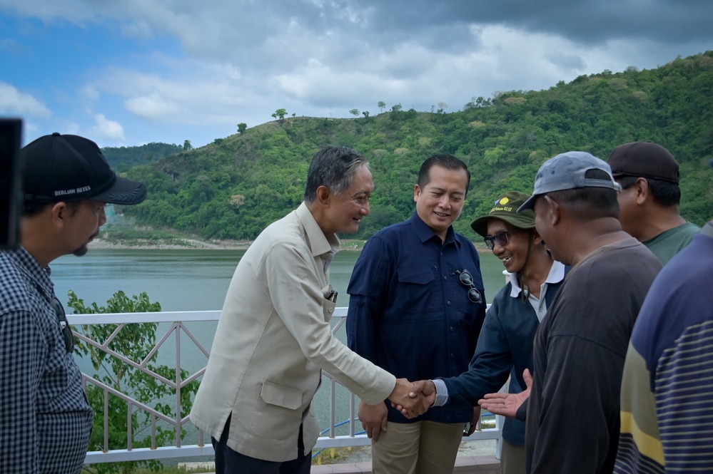 Menteri PU Dody Hanggodo dan Gubernur NTB Lalu Muhamad Iqbal saat meninjau Bendungan Beringin Sila, Sumbawa, beberapa hari lalu.