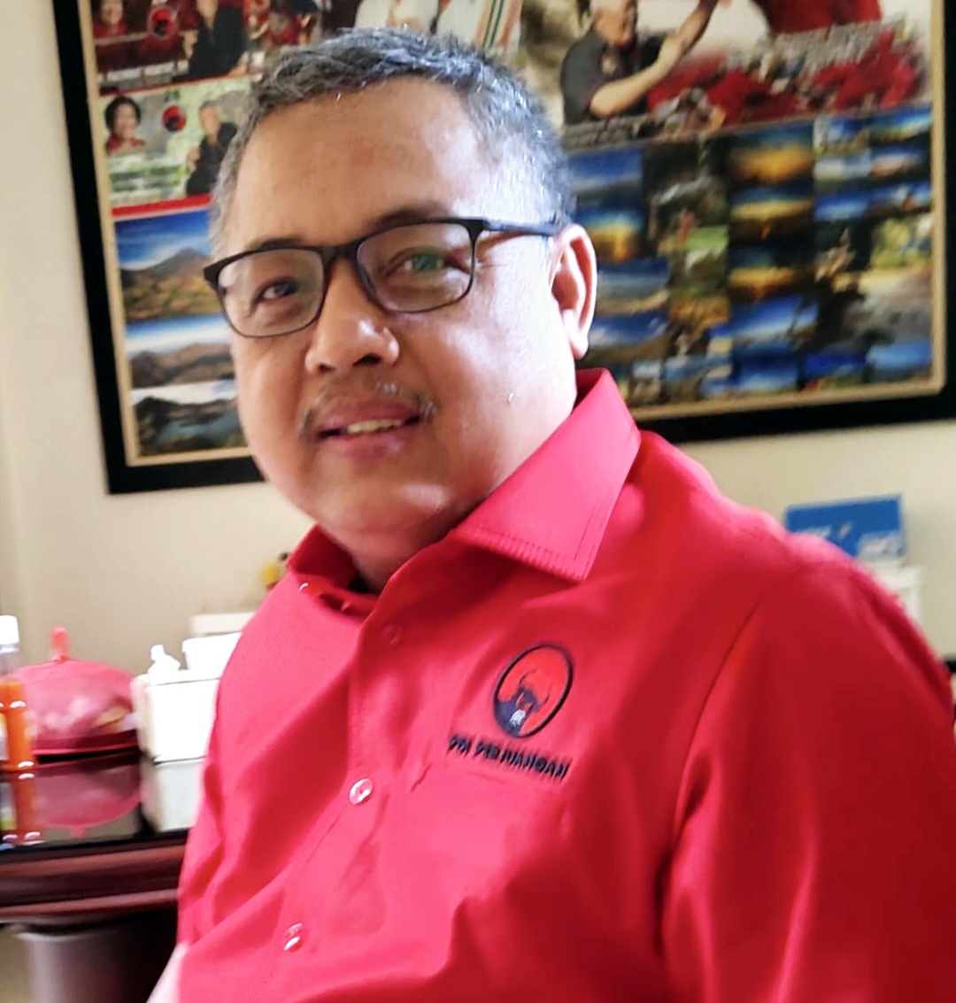 Sekretaris DPD PDIP NTB Hakam Ali Niazi memastikan Rachmat Hidayat akan kembali memimpin PDIP NTB periode 2025-2030.
