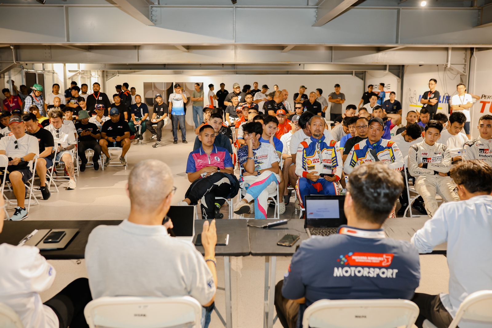 MGPA resmi membuka rangkaian Mandalika Festival of Speed (MFoS) 2025 Putaran ke-3 lewat kegiatan Driver Briefing, Jumat (24/10).
