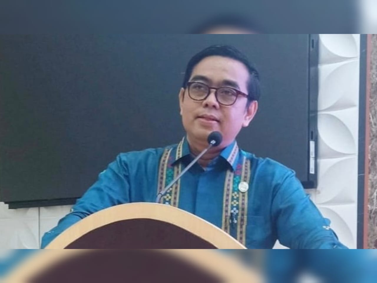 Guru Besar UIN Jakarta, Prof. Dr. H. Ahmad Tholabi Kharlie.