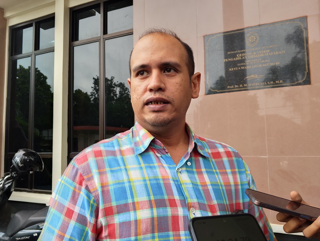 Kasi Pidsus Kejari Loteng Bratha Hari Putra terangkan perbuatan&nbsp;melawan hukum (PMH) kasus dugaan korupsi pajak penerangan jalan (PPJ) Pemkab Lombok Tengah (Loteng) Tahun 2019-2023.