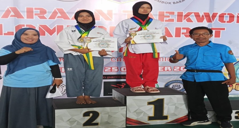 Baiq Amira Hafsa Nursalam, siswa MAN Lobar mengikuti kejuaraan Taekwondo Lobar 2025 di GOR Tripat Gerung, Sabtu lalu (25/10).