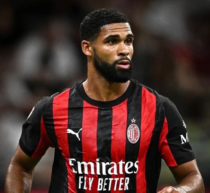 Ruben Loftus-Cheek, pemain AC Milan yang berpeluang meninggalkan klub.
