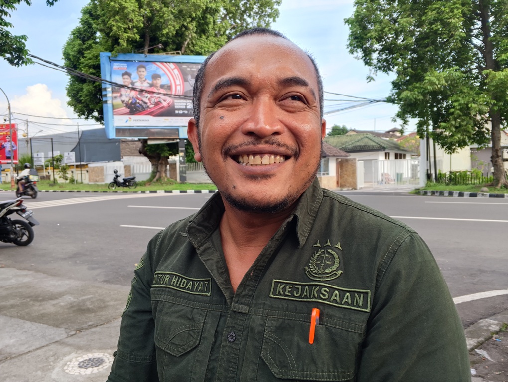 &nbsp;Kasi Pidsus Kejari Bima Catur Hidayat jelaskan kasus dana desa Poja, Sape, Bima mulai diusut jaksa.