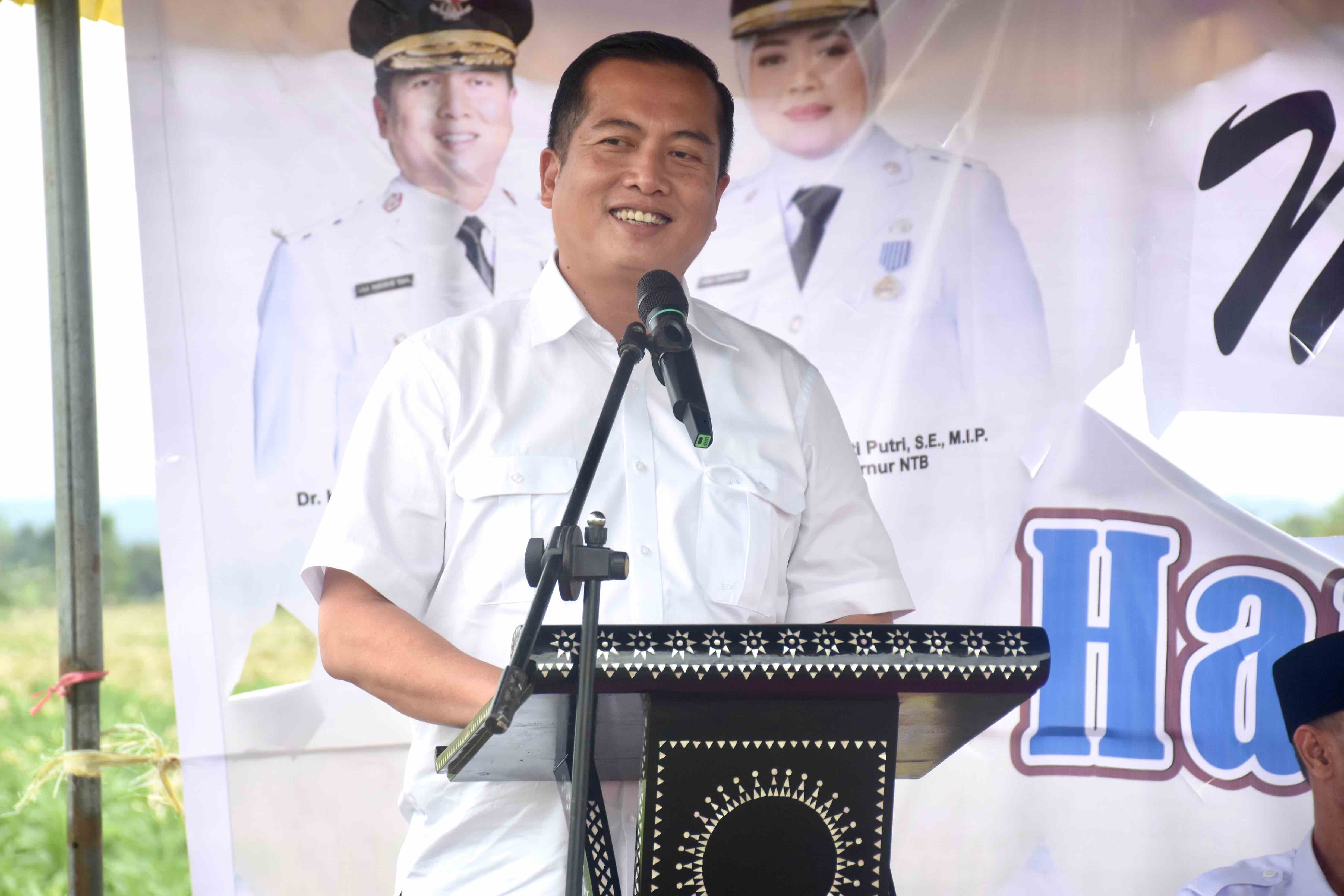 Gubernur NTB Muhammad Iqbal