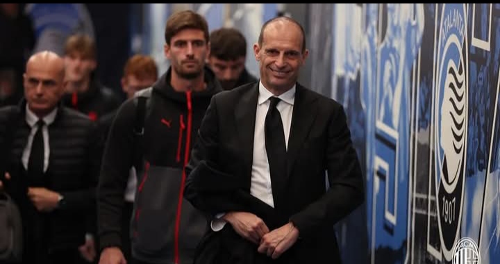 Pelatih AC Milan Massimiliano Allegri yang terus harus memutar otak untuk memaksimalkan skuad yang ada.