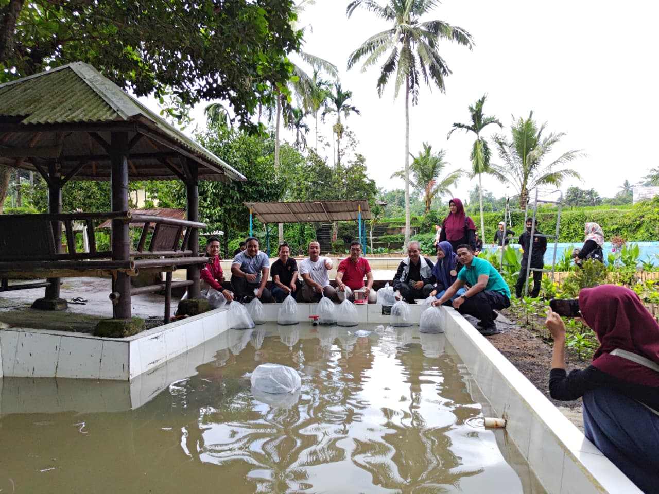 Pemprov NTB Distribusikan 12.000 Bibit Ikan Nila ke Lapas Terbuka Lombok Tengah untuk Penguatan Ketahanan Pangan