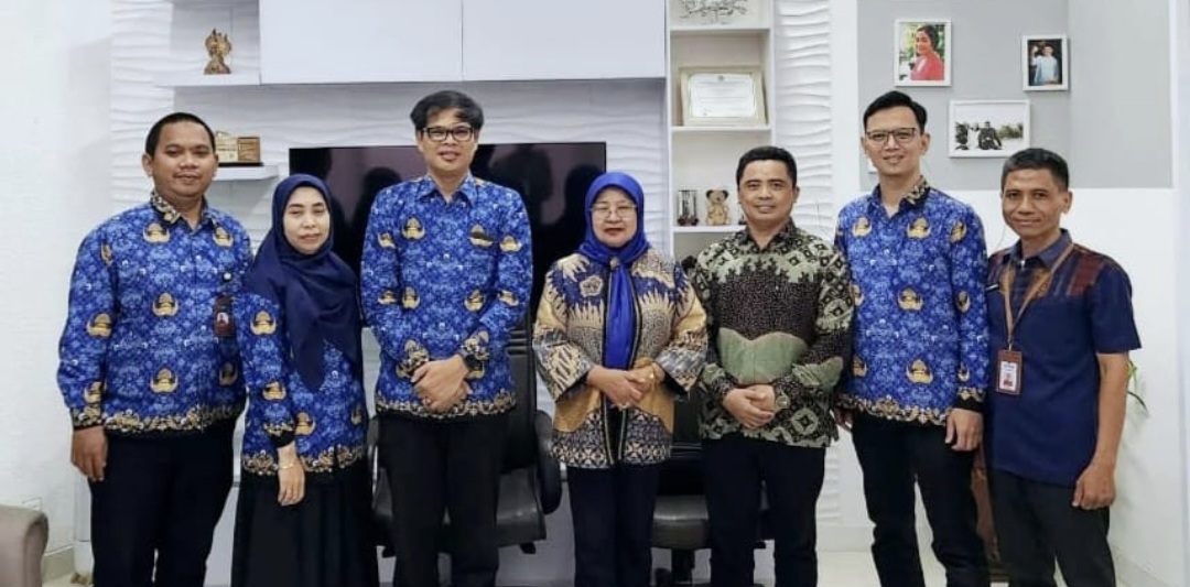 Ketua DPRD NTB Baiq Isvie Rupaeda didampingi Ketua Komisi I Mohammad Akri saat audiensi terkait tenaga honorer Pemprov NTB dengan Badan Kepegawaian Negara (BKN) di Jakarta beberapa waktu lalu.