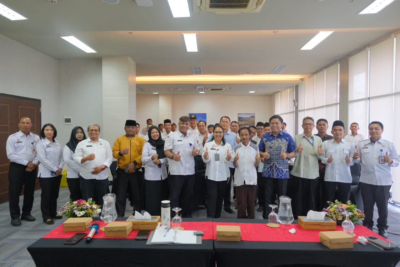 Kanwil Kemenkum NTB bekerja sama dengan Biro Hukum Setda Pemprov NTB menggelar kegiatan Sosialisasi Pembentukan Pos Bantuan Hukum (Posbankum) Desa/Kelurahan di Kabupaten Lombok Tengah, Rabu (5/11).