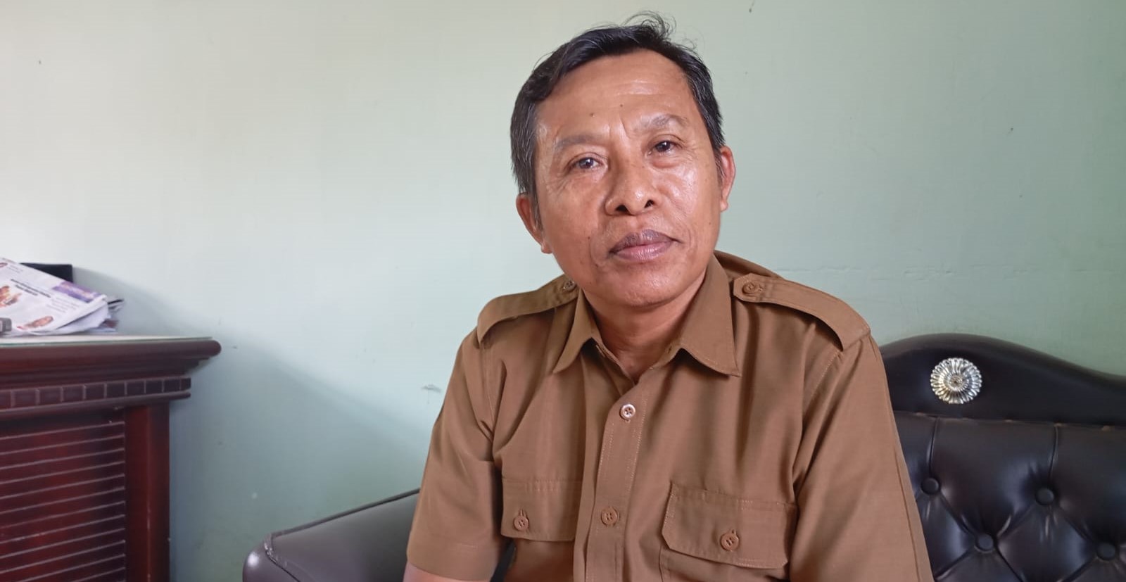 Kepala SMPN 16 Mataram Burhanuddin