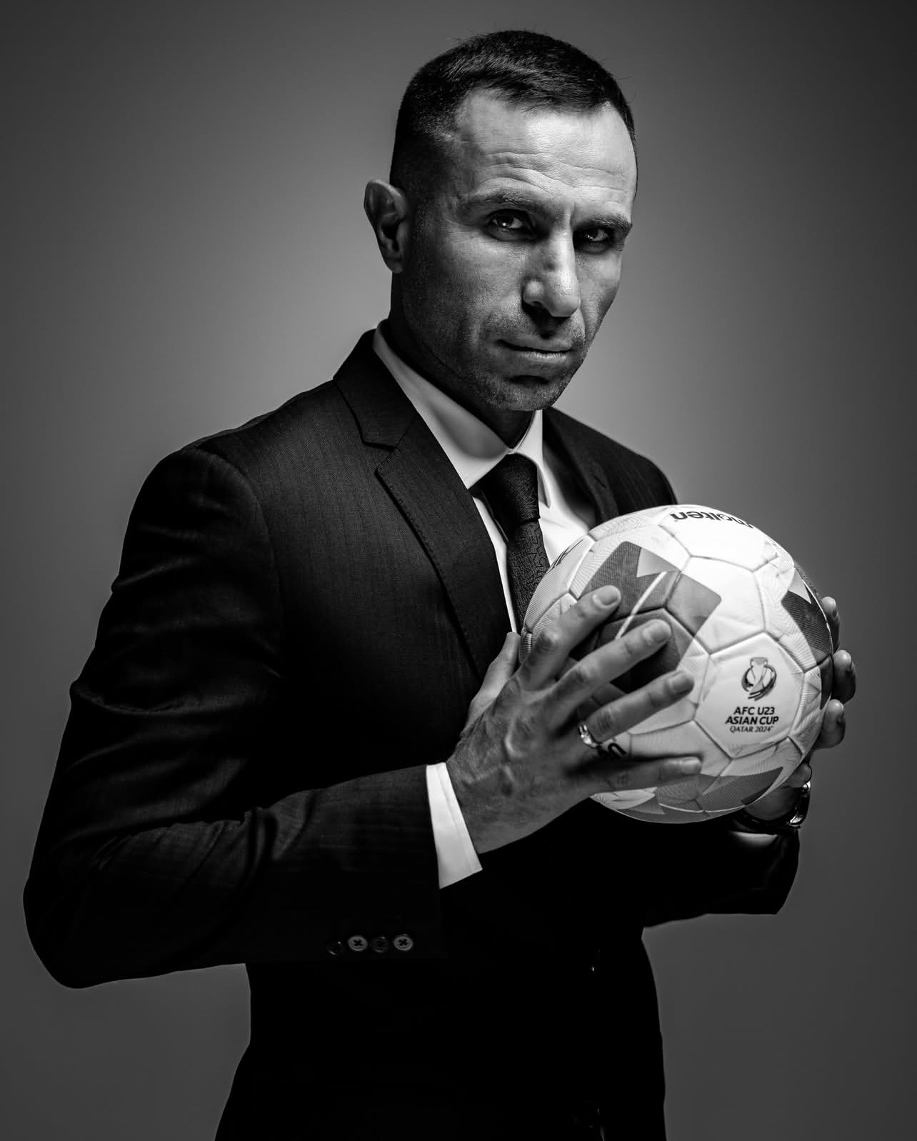 Eks pelatih Uzbekistan, Timur Kapadze, akui siap melatih Timnas Indonesia bila ada tawaran resmi dari PSSI. &ldquo;Saya suka Indonesia,&rdquo; ujarnya.