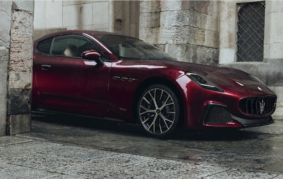 GranTurismo Meccanica Lirica One-Off langsung mencuri perhatian dunia, sebuah aria yang diciptakan untuk jalan raya, memadukan estetika, teknologi, dan warisan budaya Italia. (ist)