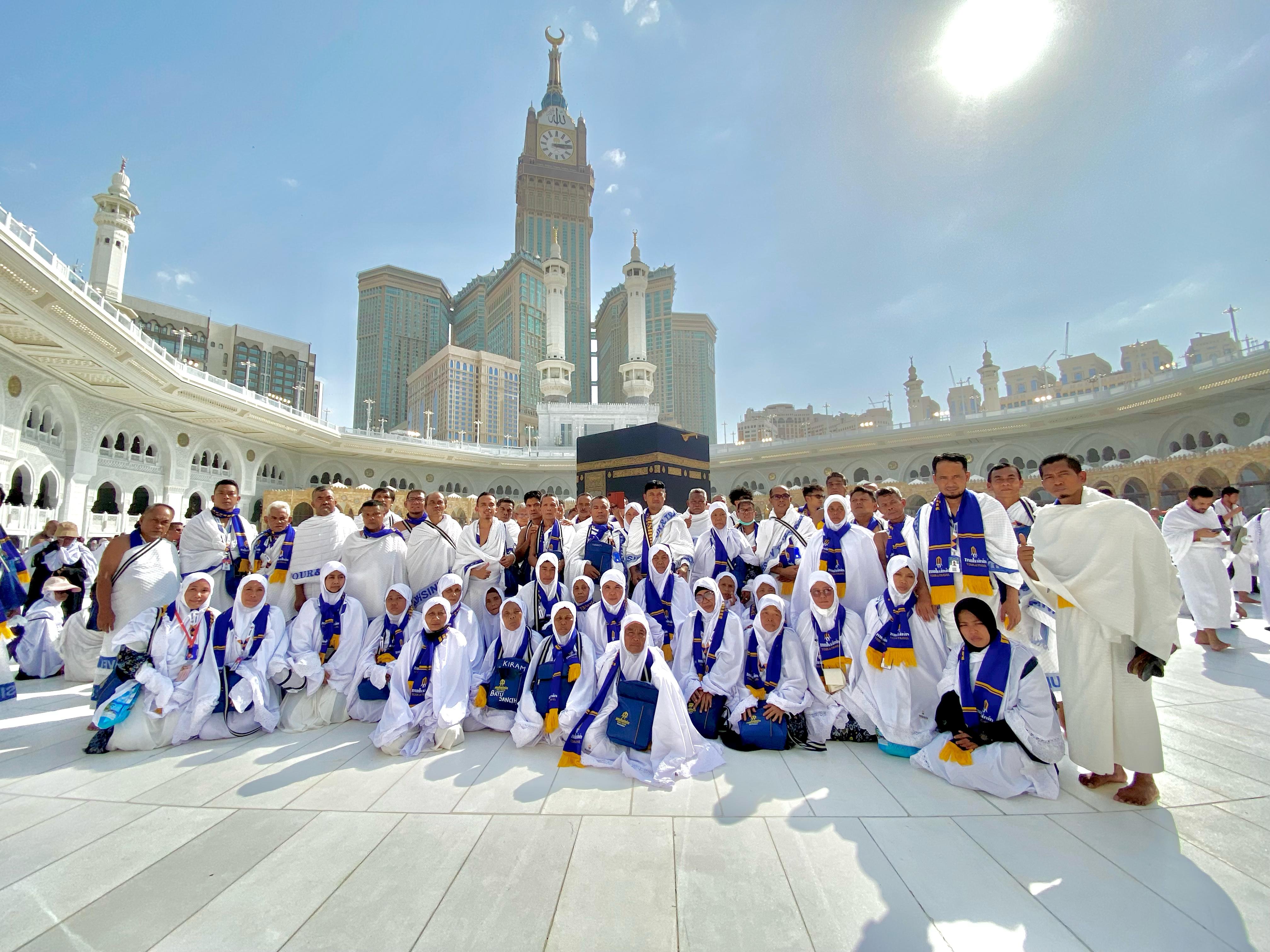 Jamaah umrah dari Muhsinin Tour and Travel.