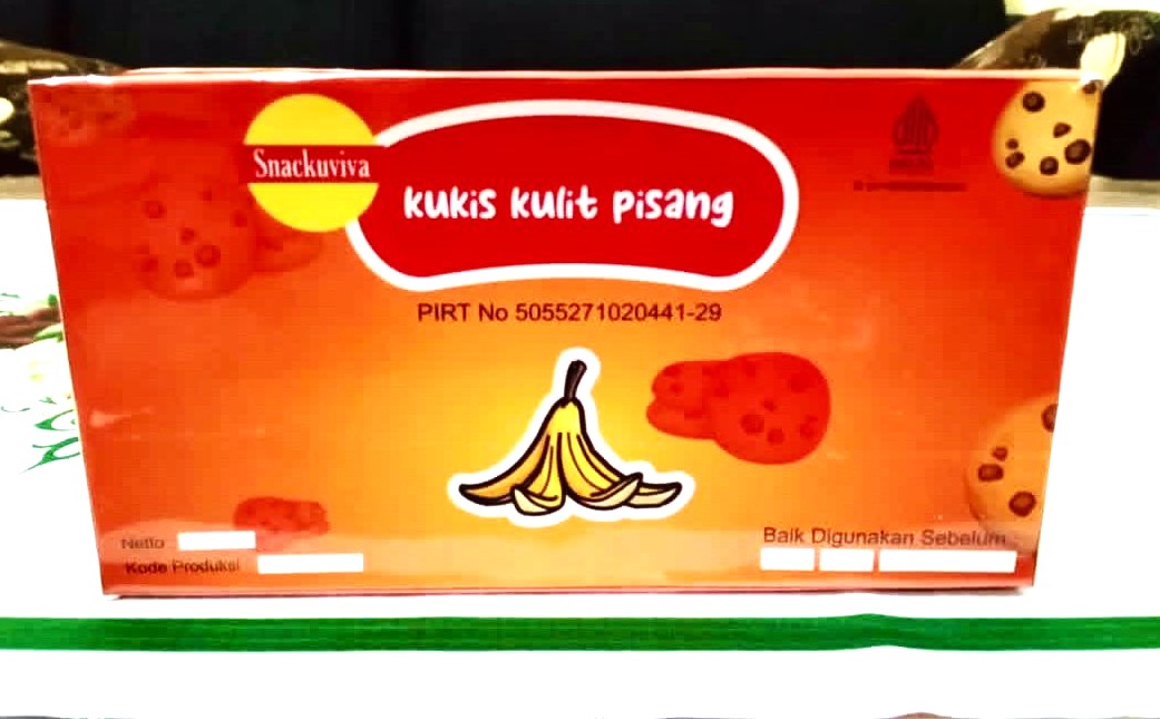 Produk cemilan unik berupa kukis kulit pisang milik Irma Firmana, owner PT Wihdah Berkah Sejahtera di Lombok.