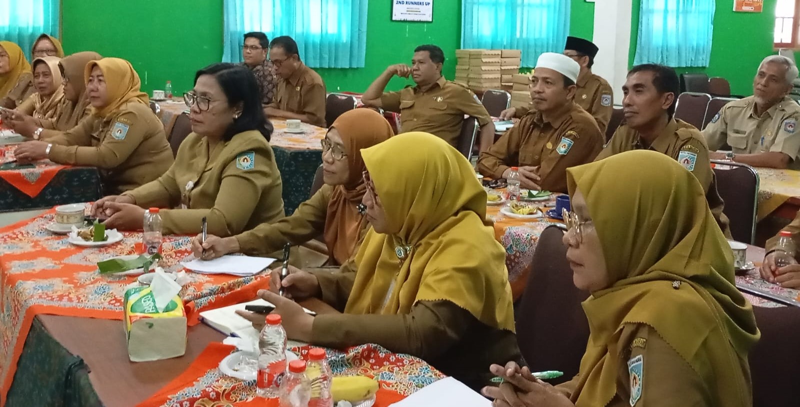 Para kepala SMP Kota Mataram saat melaksanakan rapat di SMPN 1 Mataram, belum lama ini. Disdik Kota Mataram Targetkan Seluruh Jabatan Kepala SD dan SMP Terisi Desember 2025.