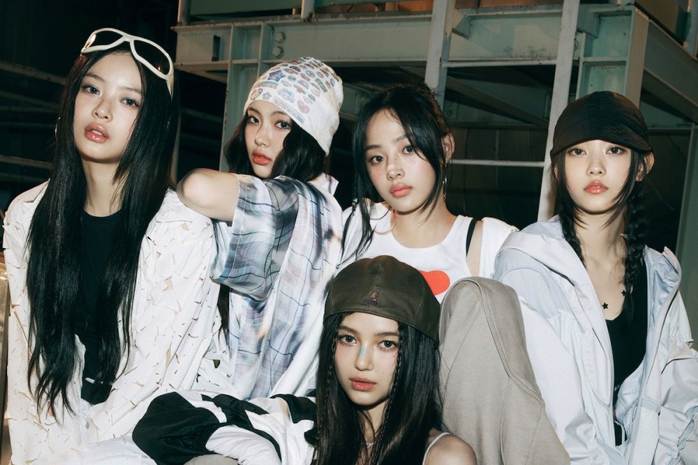 K-Netz desak NewJeans minta maaf usai putuskan kembali ke ADOR.