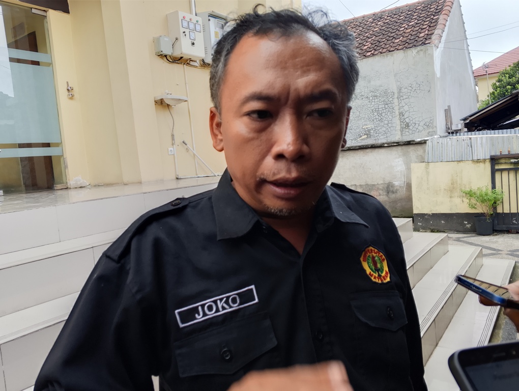 Ketua Lembaga Perlindungan Anak (LPA) Kota Mataram, Joko Jumadi jelaskan siswi SLB jadi korban pelecehan seksual.