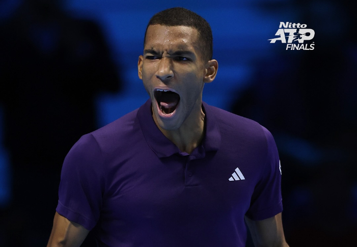 Felix Auger-Aliassime bangkit dramatis kalahkan Ben Shelton di Nitto ATP Finals 2025 Turin, hidupkan asa ke semifinal Grup Bjorn Borg.