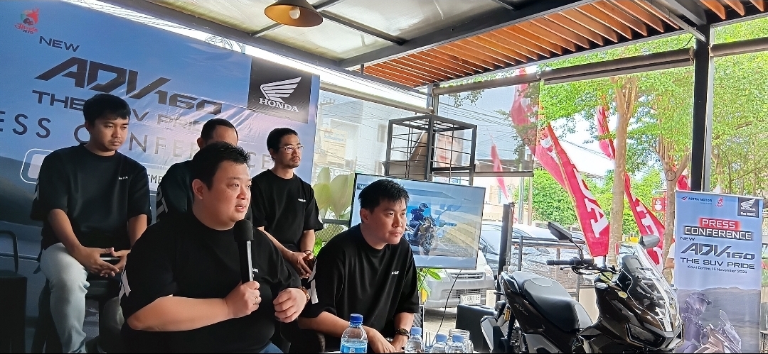 Press Conference Honda New ADV 160 The SUV Pride diadakan Astra Motor NTB di Mataram, Sabtu (15/11). (NURUL/LOMBOK POST)