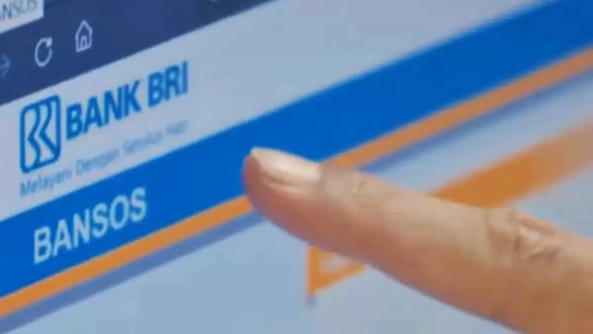 Ilustrasi pencairan Bansos KPM di salah satu Bank Himbara
