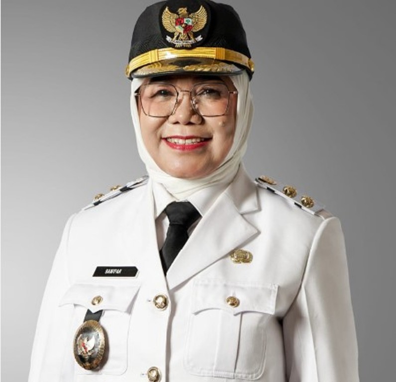 Hanipah W Musyafirin