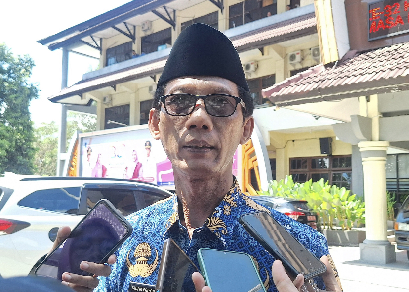 Kepala BKPSDM Kota Mataram Taufiq Priyono
