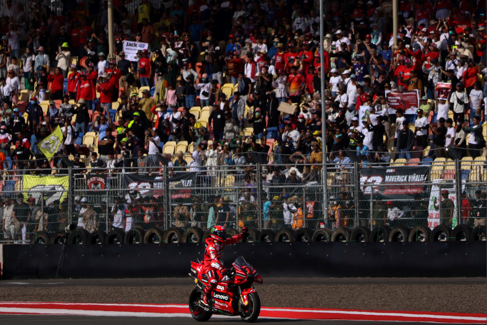 Gelaran MotoGP Mandalika masih menjadi salah satu andalan Pemprov NTB, untuk menarik kunjungan wisatawan lokal maupun mancanegara.