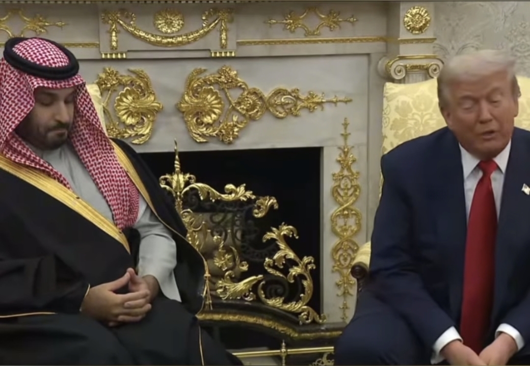 Putra Mahkota Arab Saudi Mohammed bin Salman (MBS) dan Donald Trump saat melakukab konfrensi pers di gedung putih. (Foto: tangkapan layar)
