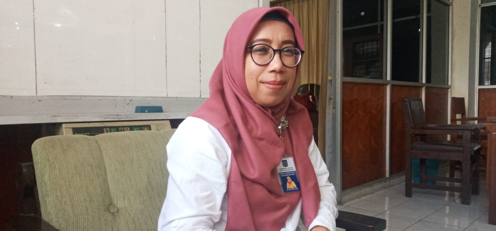 Kabid Pembinaan Pendidikan Khusus Dikbud NTB Hj Eva Sofia Sari