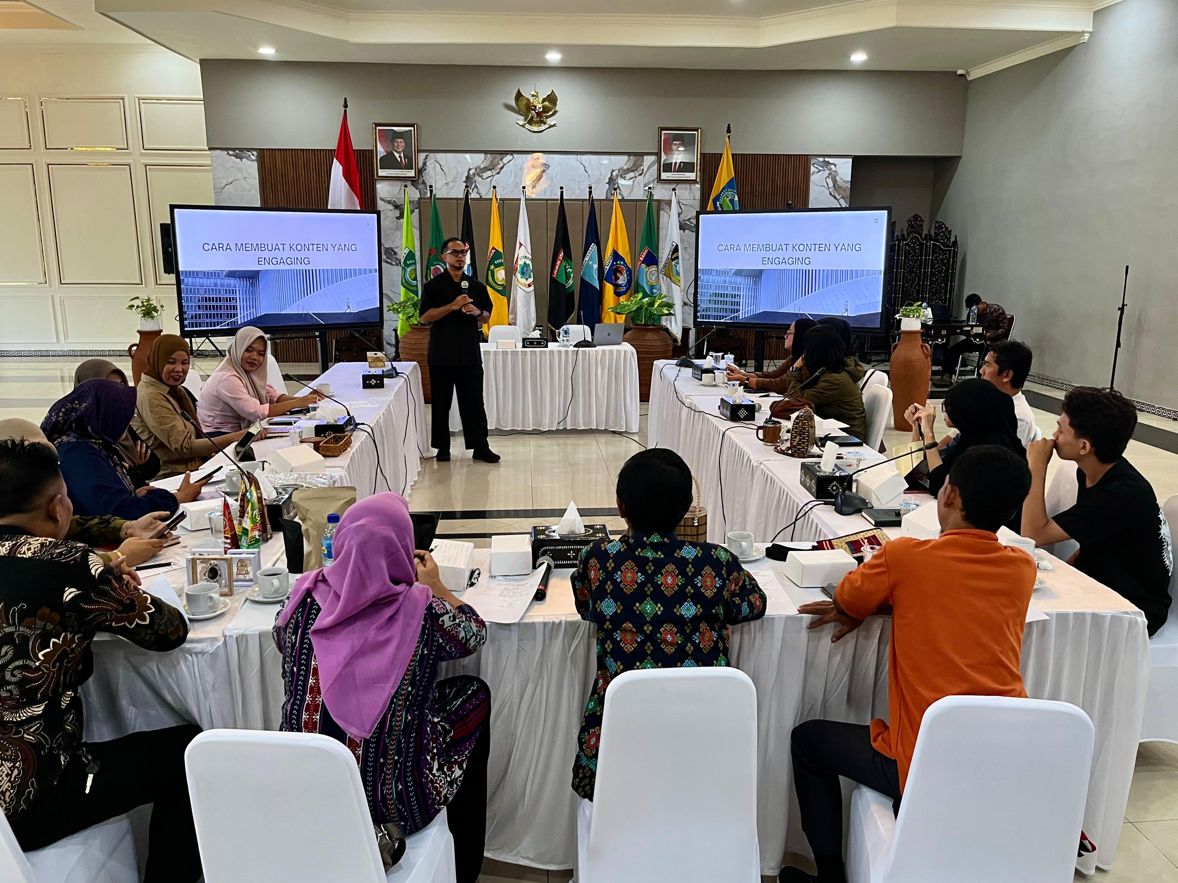 Kegiatan pelatihan digital marketing, di Pendopo Gubernur NTB, Kamis (20/11).