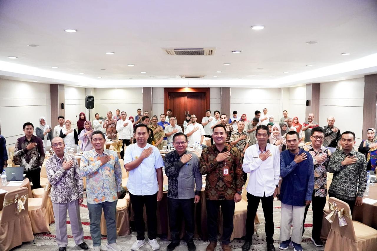 NTB menggelar Temu Mitra Riset Bidang Ekonomi dan Pembangunan bersama Akademisi, BRIN dan Peneliti memperkuat kolaborasi dalam riset.