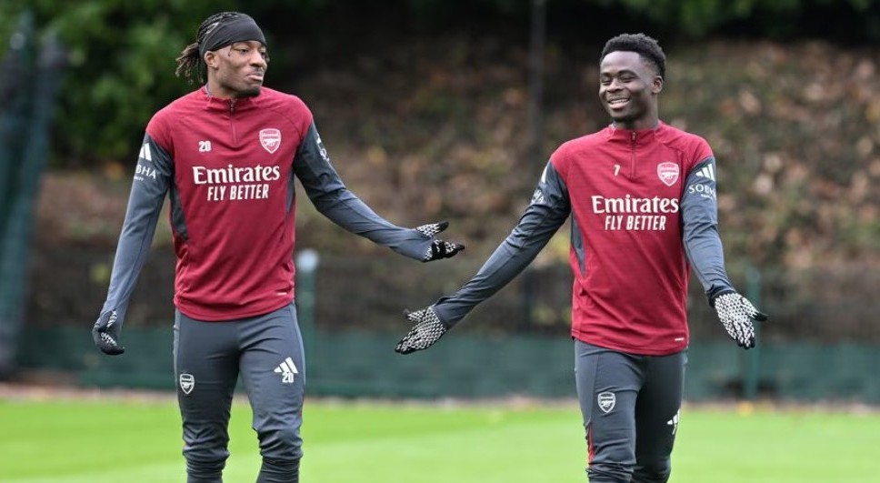 Noni Madueke (kiri) menjadi pemain kunci Arsenal saat mengalahkan Bayern Munchen di Liga Champions