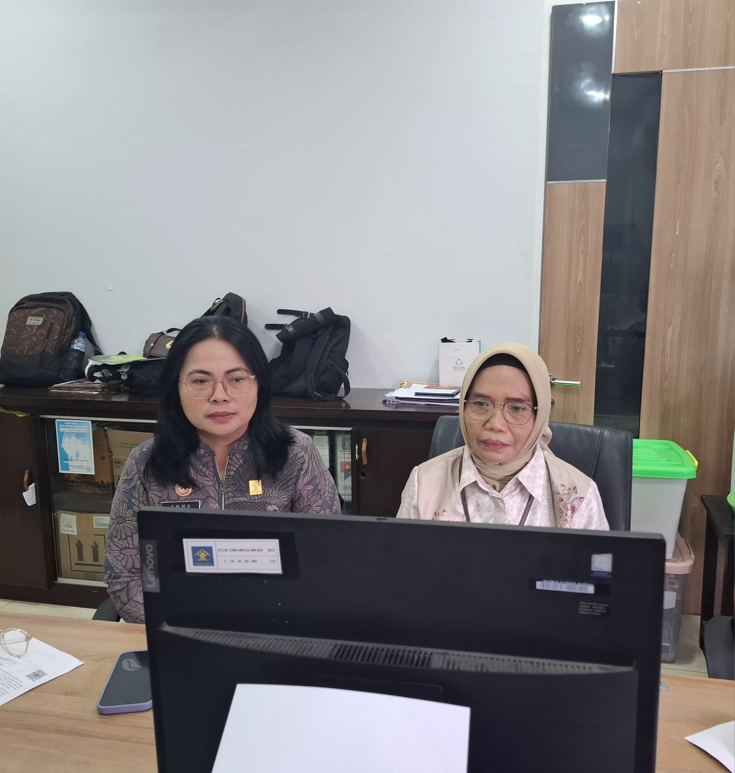 Kepala Divisi Pelayanan Hukum, Anna Ernita, beserta jajaran mengikuti Sosialisasi Regulasi Terbaru Ditjen AHU  Tahun 2025.