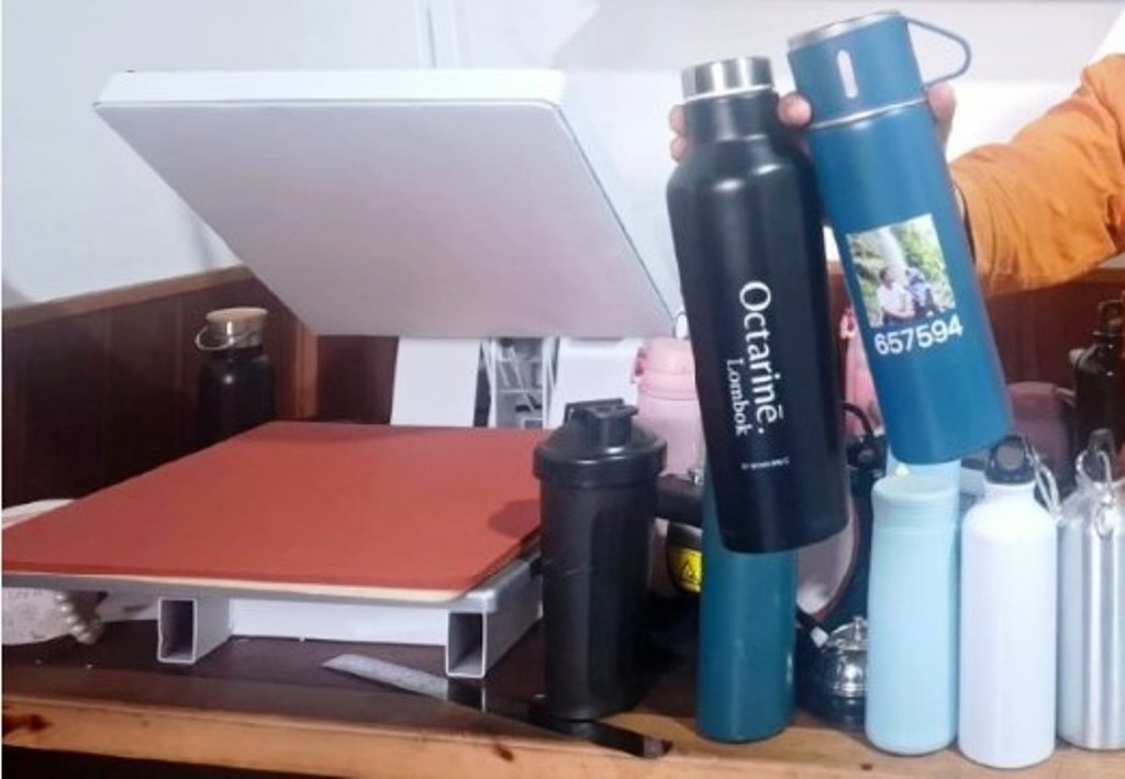 Inilah Hasil dari Bisnis Tumbler Custom di Lombok Yang Dimiliki Dhana Miliki Desain yang unik dan menarik.