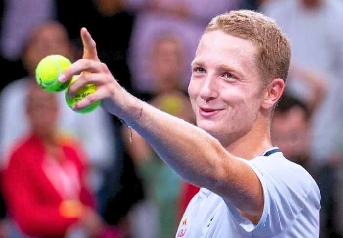 Martin Landaluce resmi lolos ke Next Gen ATP Finals 2025. Petenis Spanyol 19 tahun ini siap bersinar setelah musim konsisten di ATP Tour.