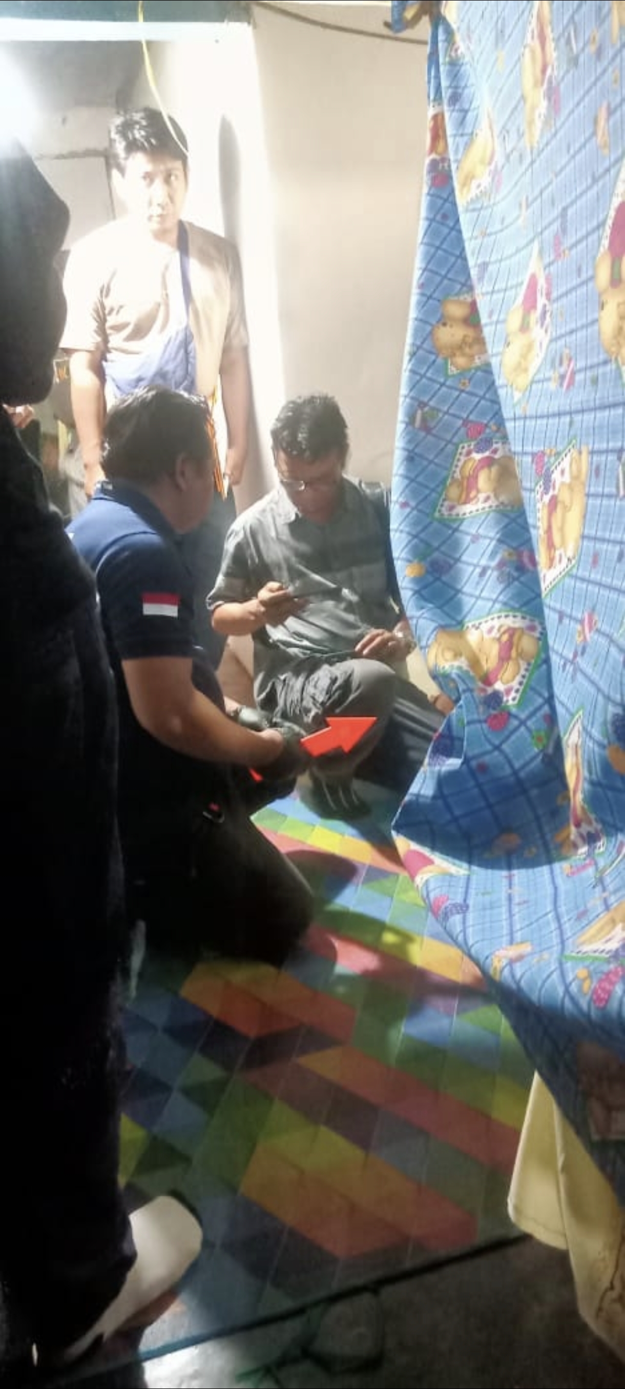 Polres Lombok Tengah terjun ke TKP dugaan penambangan ilegal di Dusun Kuta II, Desa Kuta, Pujut yang makan korban.