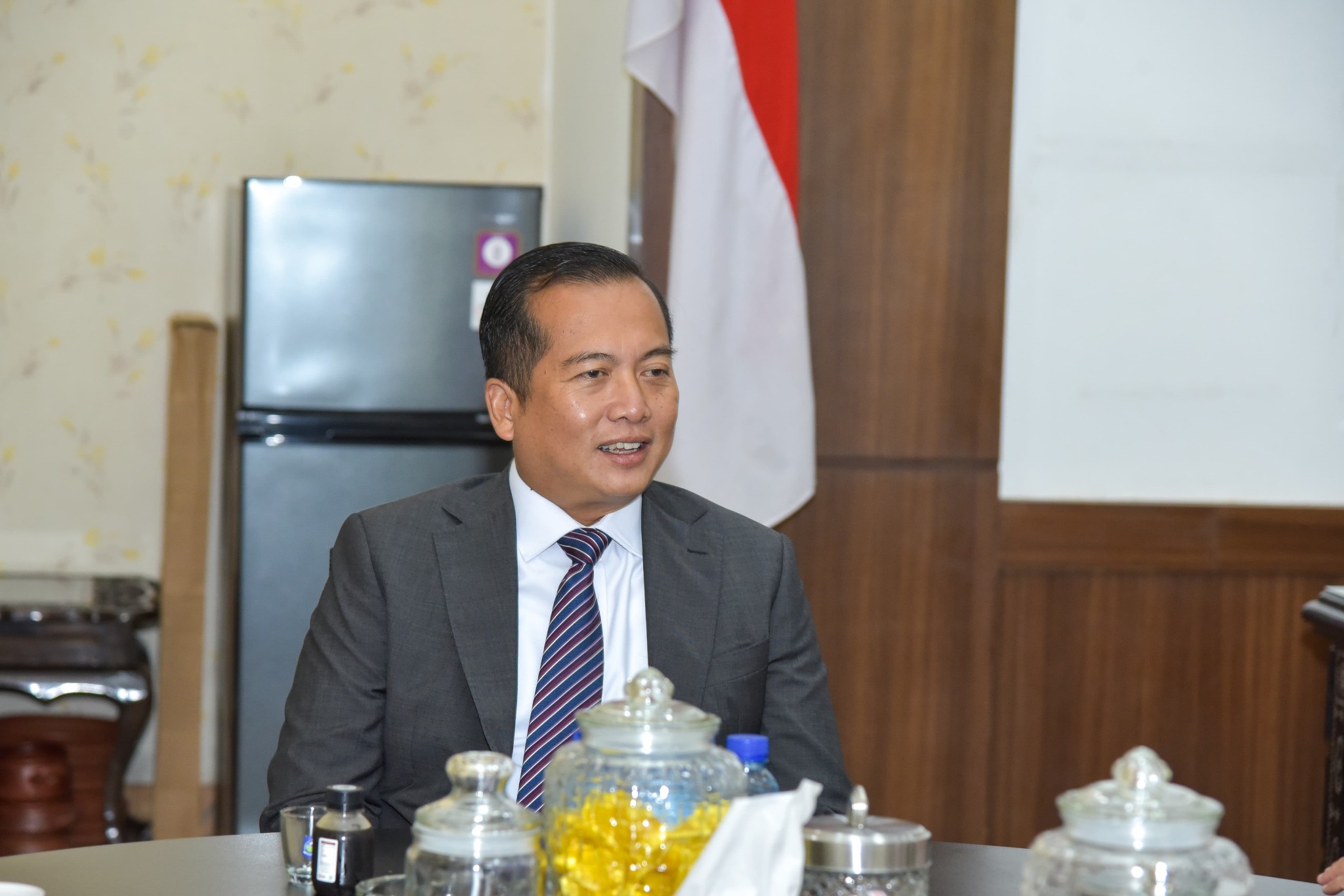 Gubernur NTB Lalu Muhamad Iqbal.