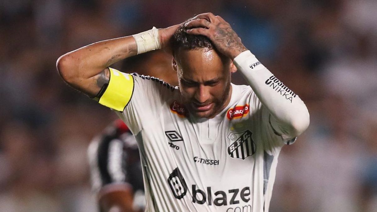 Neymar alami cedera meniskus, dipastikan absen hingga akhir 2025 &mdash; peluang ke Piala Dunia 2026 dengan Brasil makin tipis.