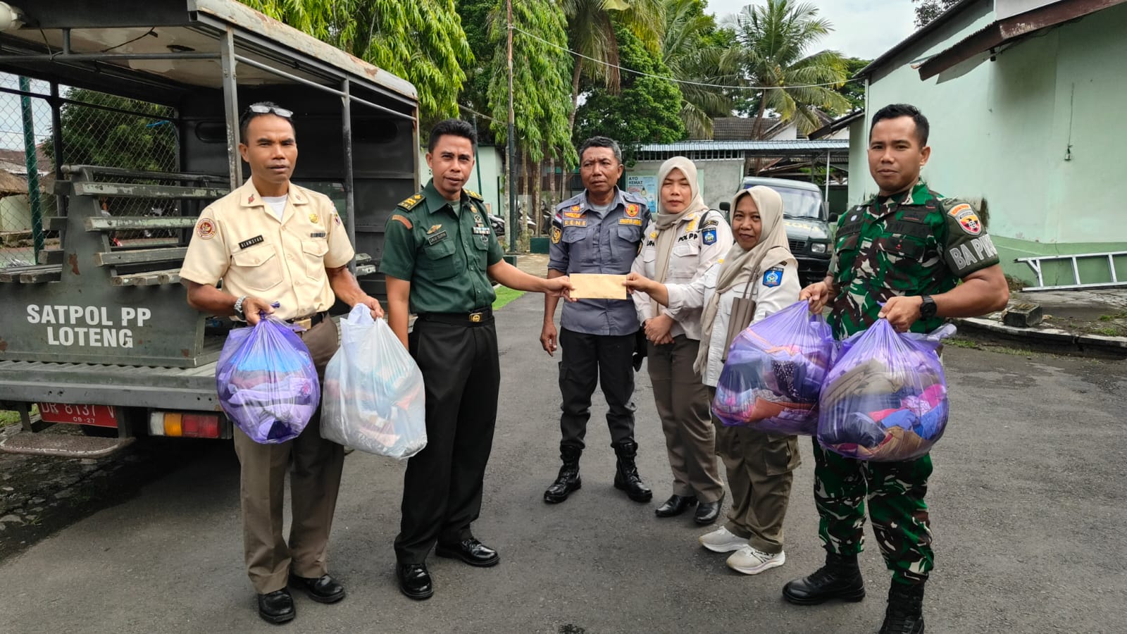 Kodim 1620 Lombok Tengah open donasi peduli korban bencana untuk Sumatera