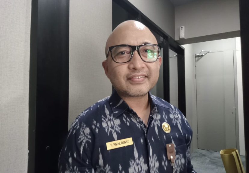 Kepala DLH Kota Mataram Nizar Denny Cahyadi