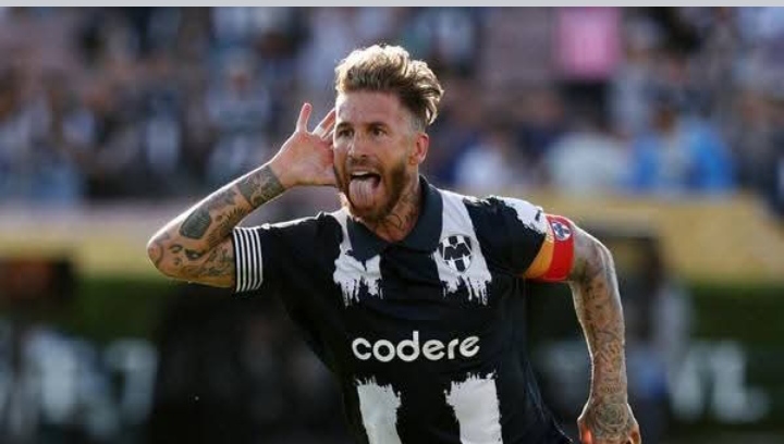 Sergio Ramos yang dirumorkan siap bergabung dengan AC Milan.