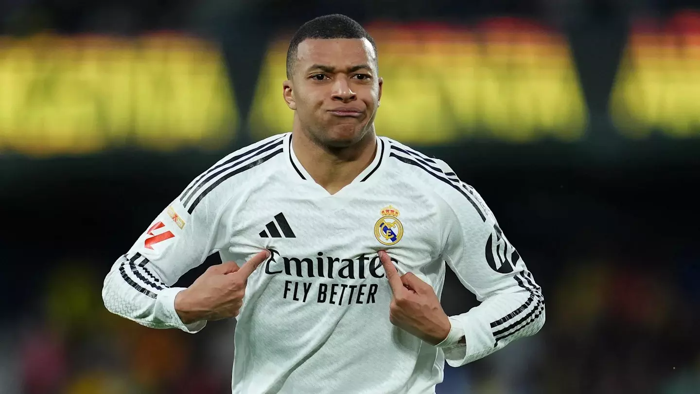 Kylian Mbapp&eacute; catat 62 gol di kalender 2025, top scorer Eropa, perlahan mendekati dan bisa menyalip rekor Messi & Ronaldo.