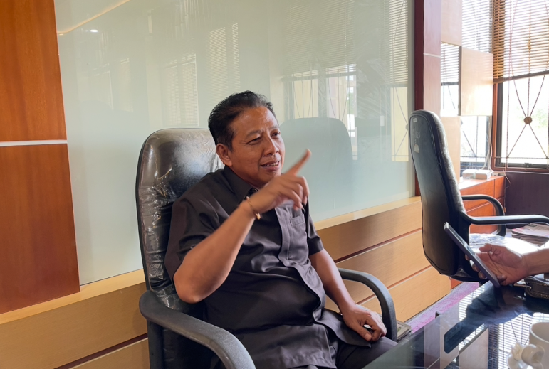 I Wayan Wardana