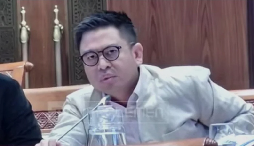 Sosok anggota DPR RI, Endipat Wijaya