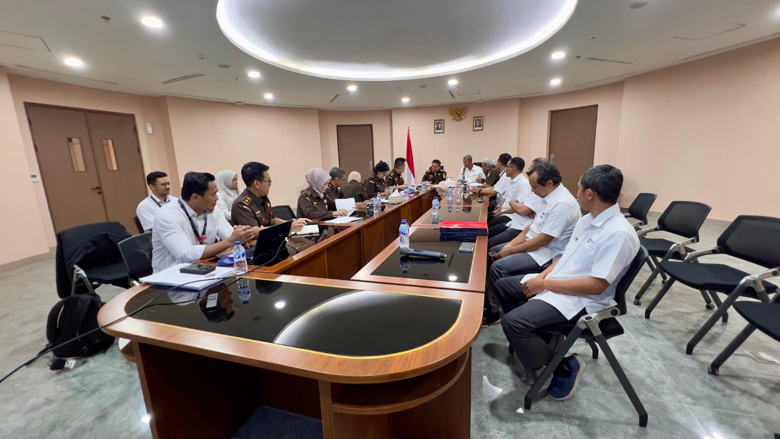 Proses penghentian penyidikan tindak pidana perpajakan Direktur PT P di Mataram oleh DJP Nusra, Kamis (11/12).