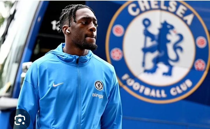 Axel Disasi, bek Chelsea yang diminati AC Milan.